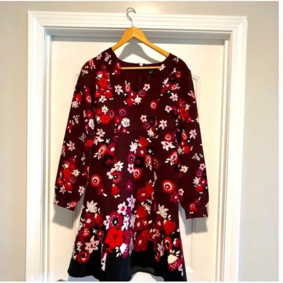 Ann Taylor long sleeve burgundy v-neck dress size 0 - Picture 5 of 5